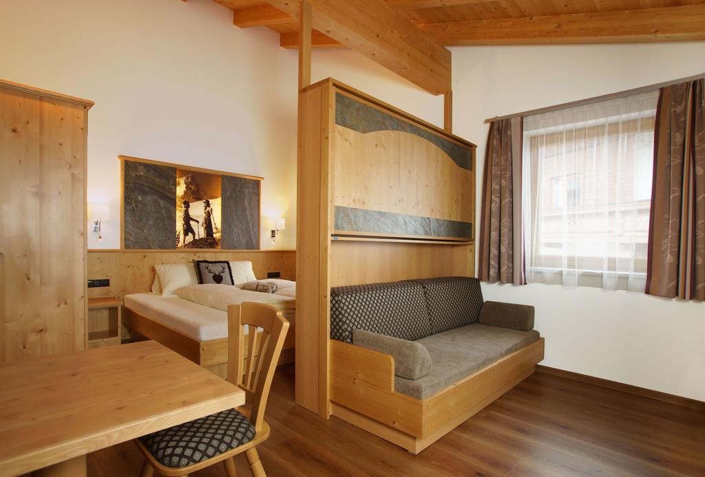 Haus Hintertux Hotel Room photo